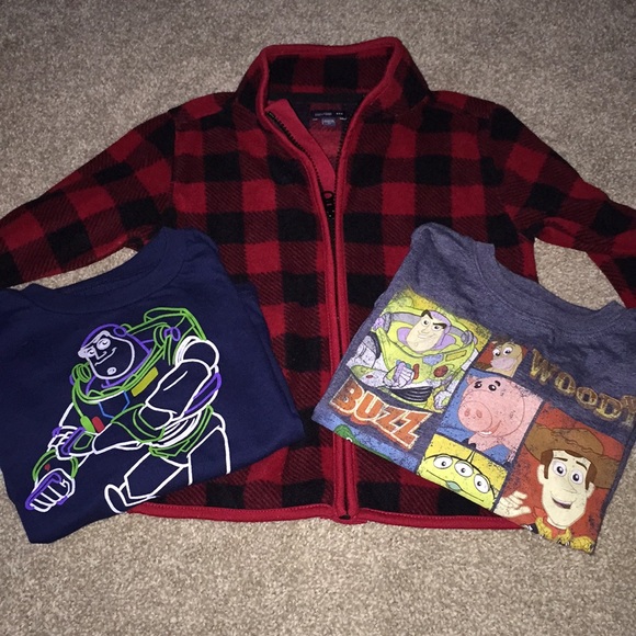 GAP Other - Baby gap zip fleece + Ts!